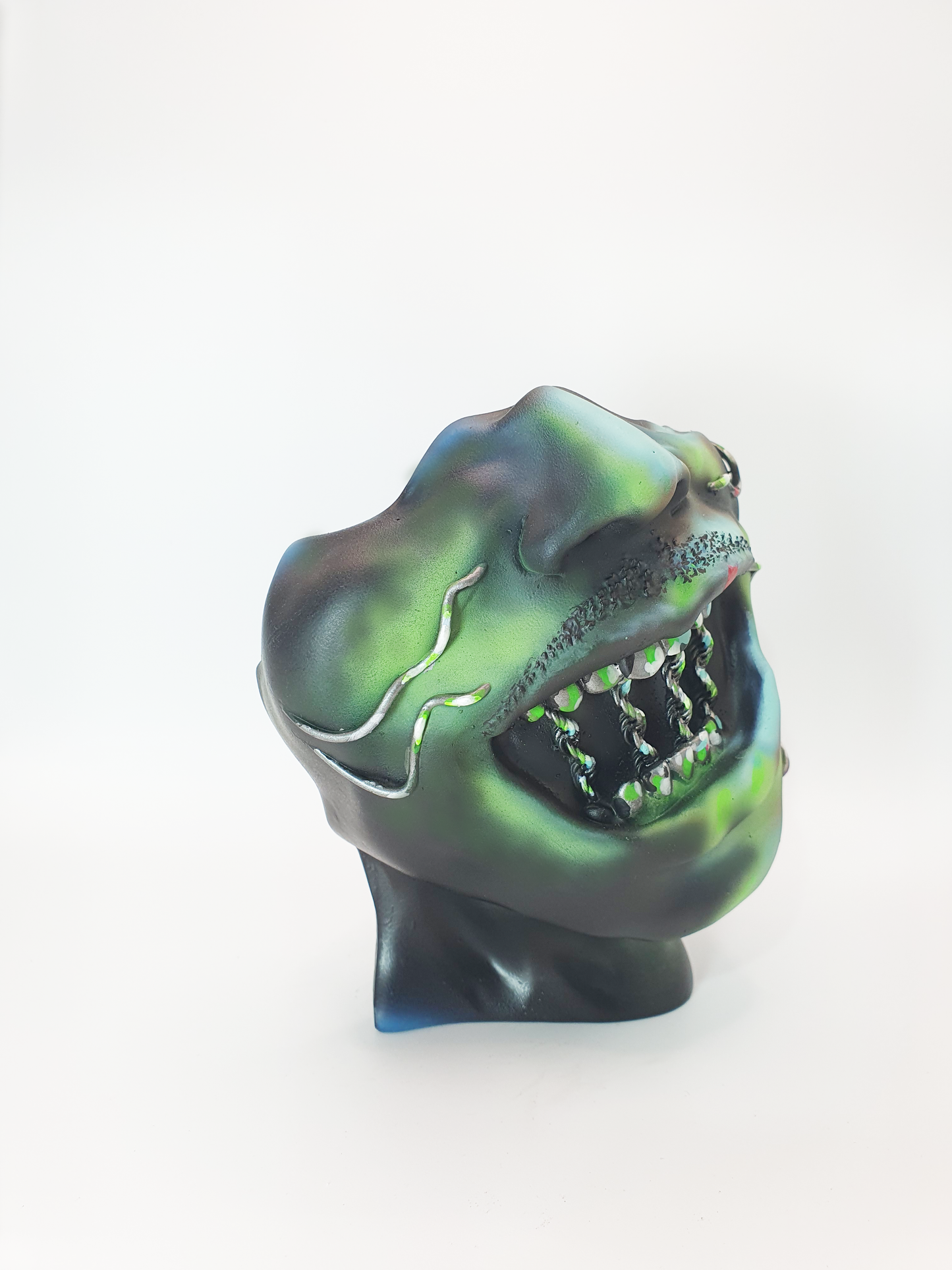 Trinity Toy - Laylow (LiloStudio Résine Art Toy)